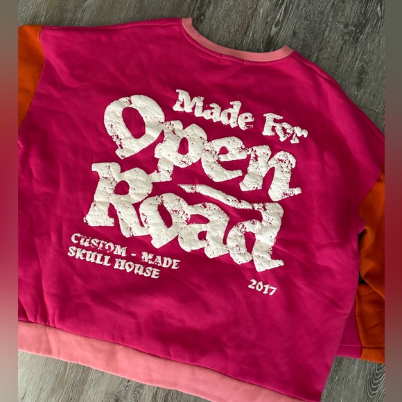 Skull House Designs Women's Open Road Crewneck - Picture 4 of 4